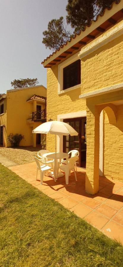 Pino Dorado Aparthotel Manantiales Ngoại thất bức ảnh