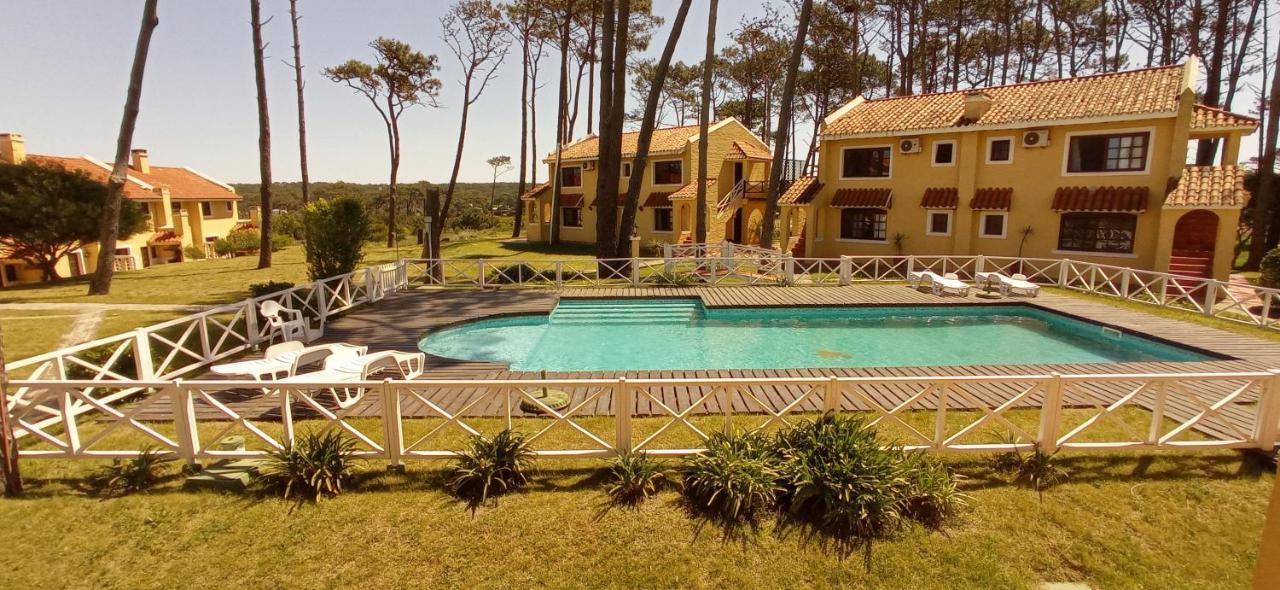 Pino Dorado Aparthotel Manantiales Ngoại thất bức ảnh